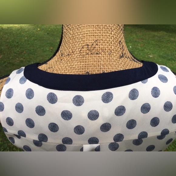 J. Crew Navy and White Polka Dot Dress Size 8 like New!! Beautiful! - Picture 2 of 10